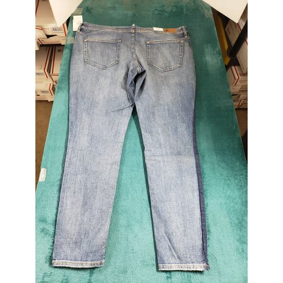 H&M Jeans Size 24 Womens Blue Stretch Pants Denim Mid Rise Ladies Skinny NWT - Picture 13 of 15